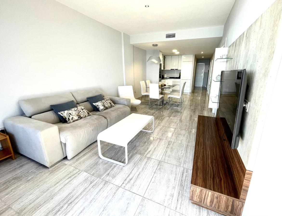Exclusive On The First Line Of Sol Y Mar Apartment Benidorm